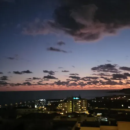 Penthouse In Tenerife 아파트